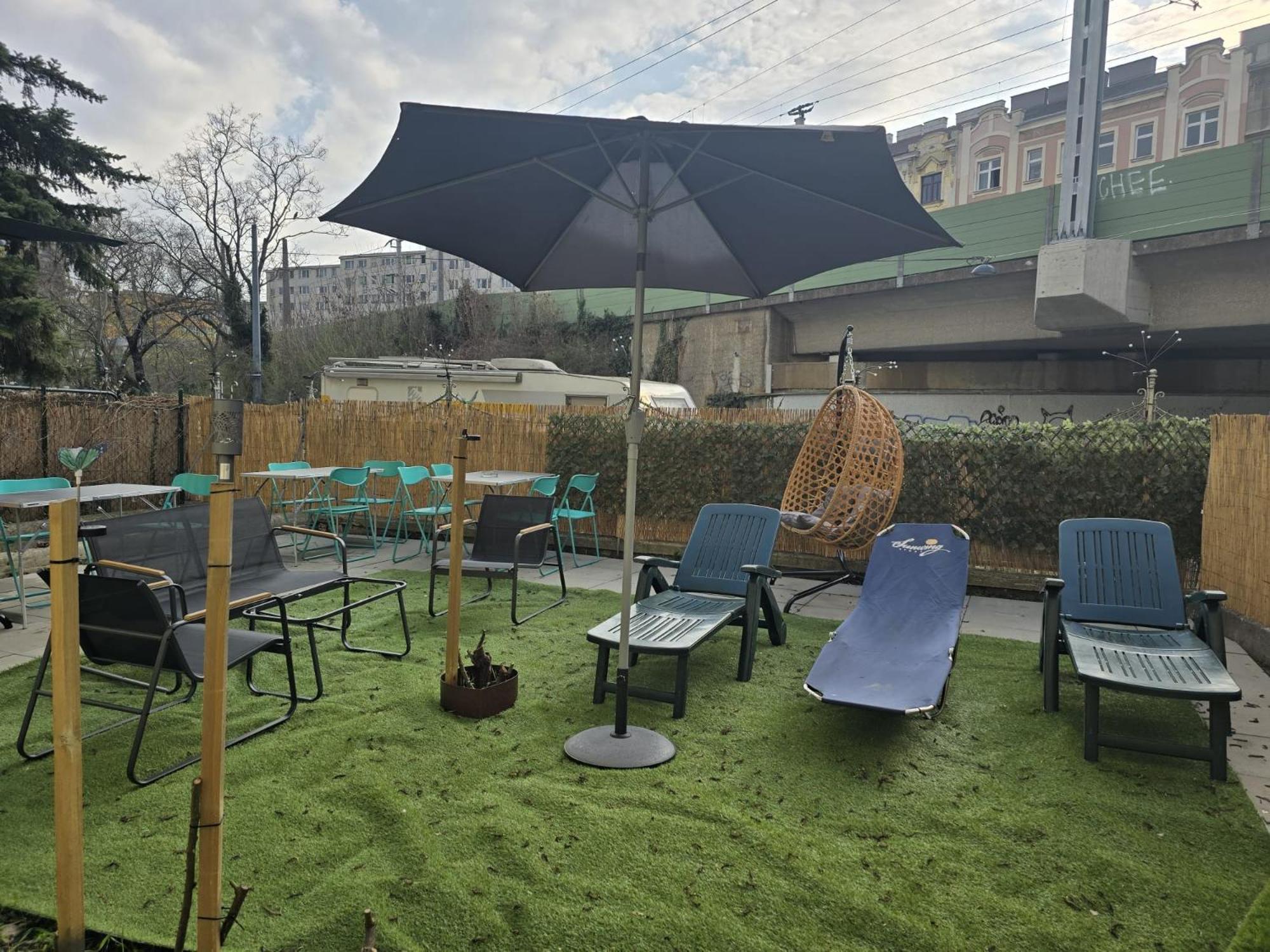 Pleasant 1Br Aprt. Near The Danube & Millenium T. Apartment Vienna Luaran gambar